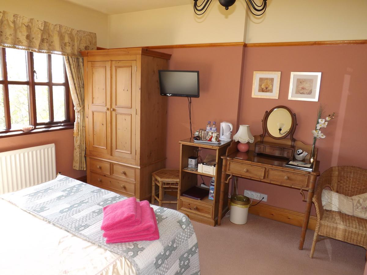Chestnuts Bed And Breakfast 화이트헤이븐 외부 사진