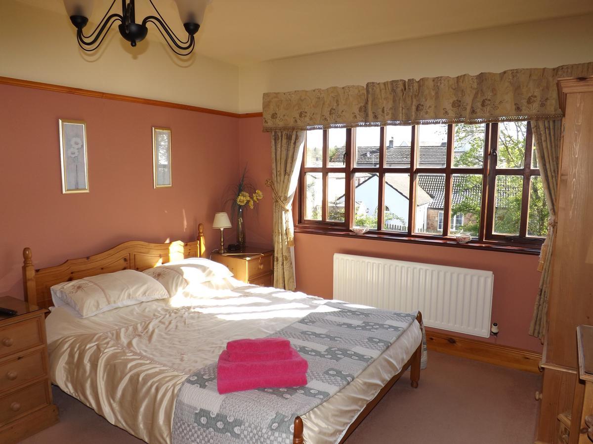 Chestnuts Bed And Breakfast 화이트헤이븐 외부 사진
